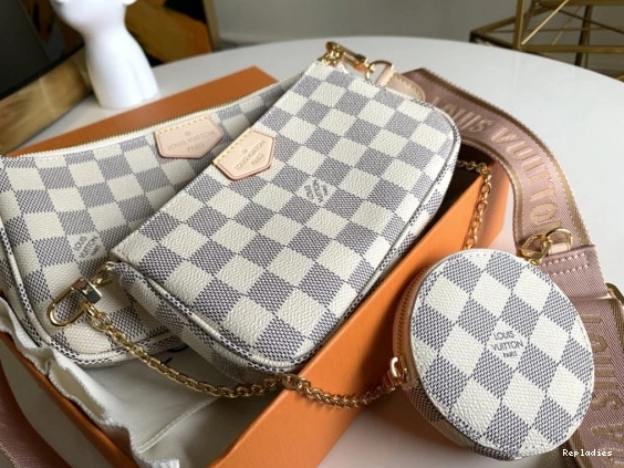 Cheap LOUIS MULTI POCHETTE ACCESSOIRES VUITTON 0822